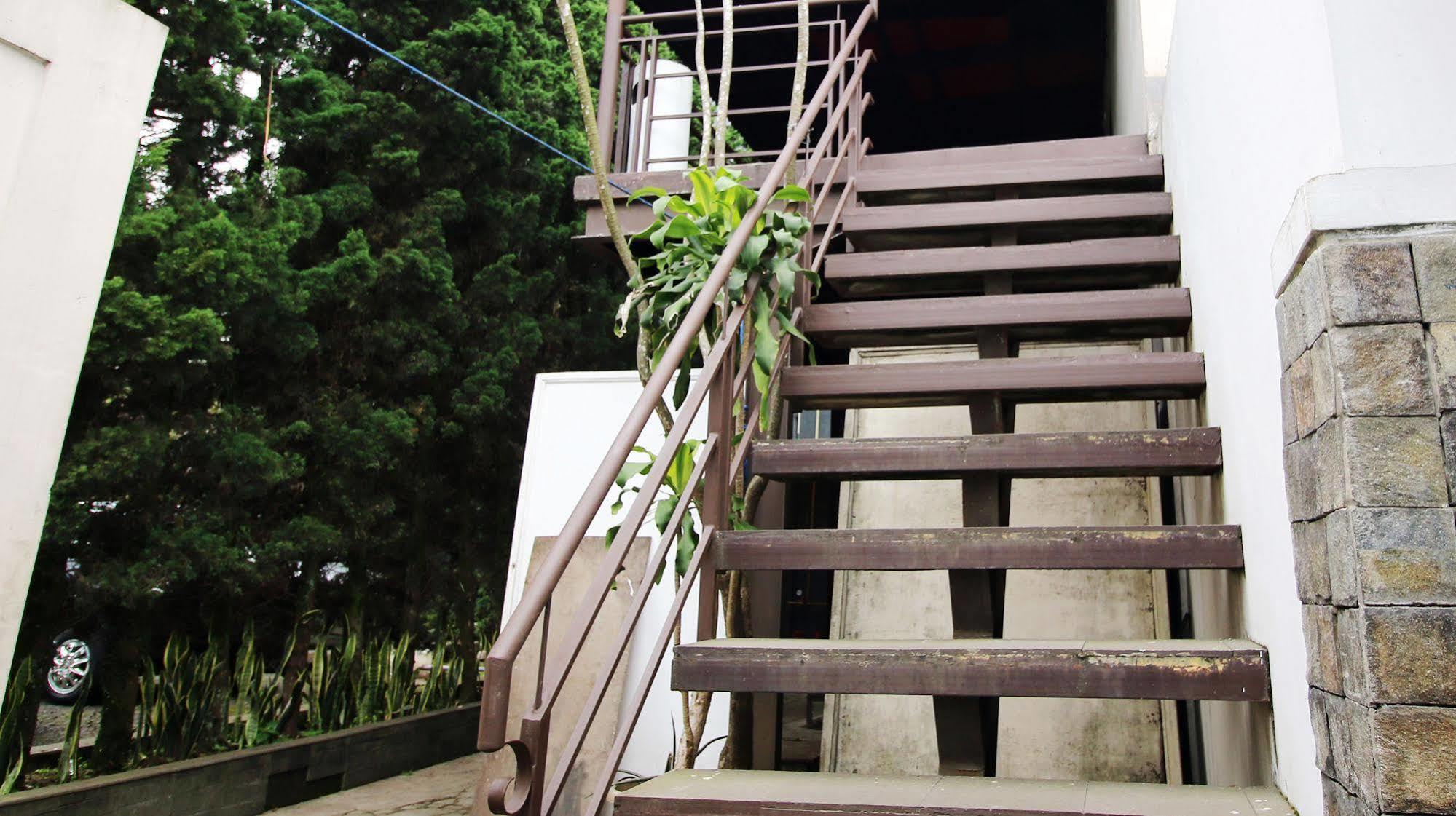 Zen Rooms Grand Hotel 렘뱅 외부 사진