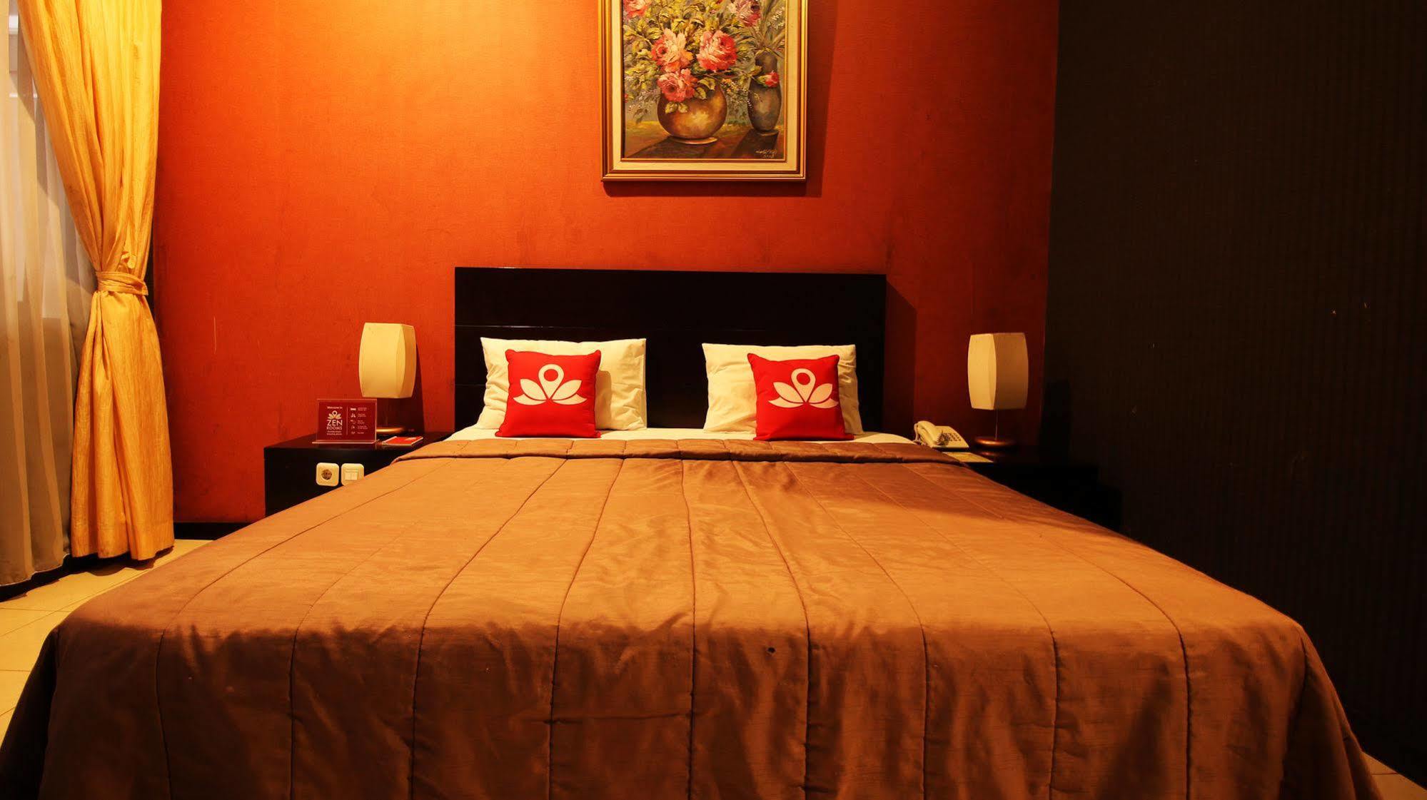 Zen Rooms Grand Hotel 렘뱅 외부 사진