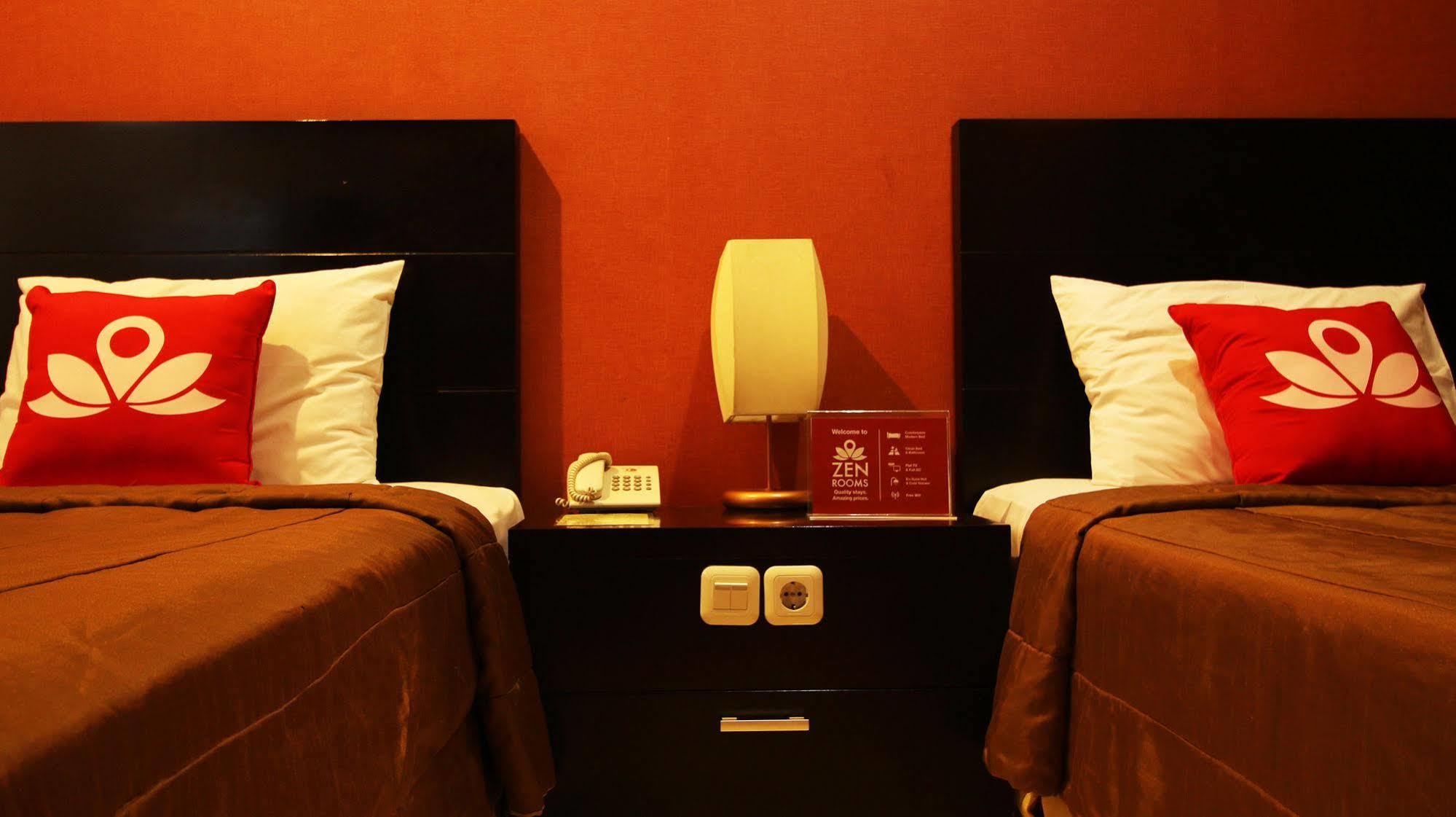 Zen Rooms Grand Hotel 렘뱅 외부 사진