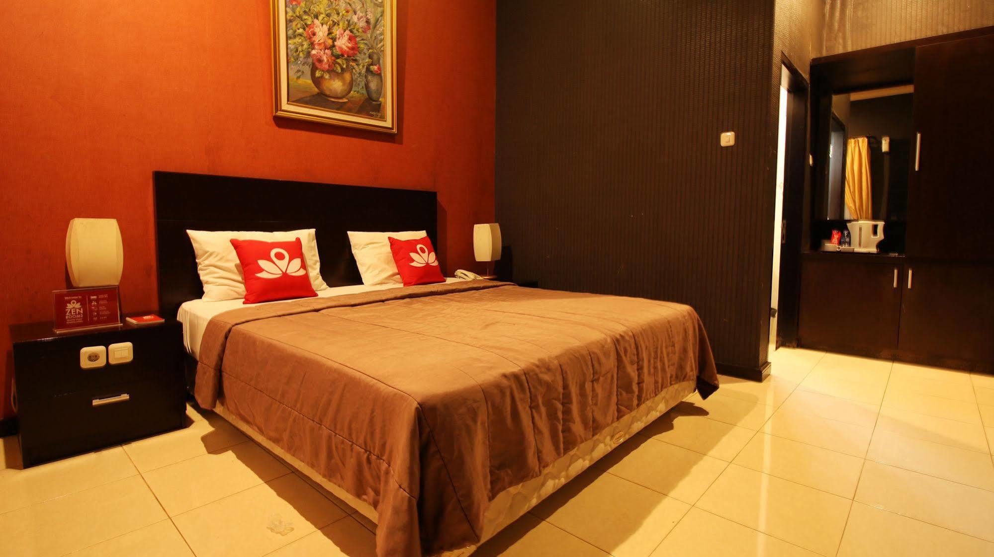 Zen Rooms Grand Hotel 렘뱅 외부 사진