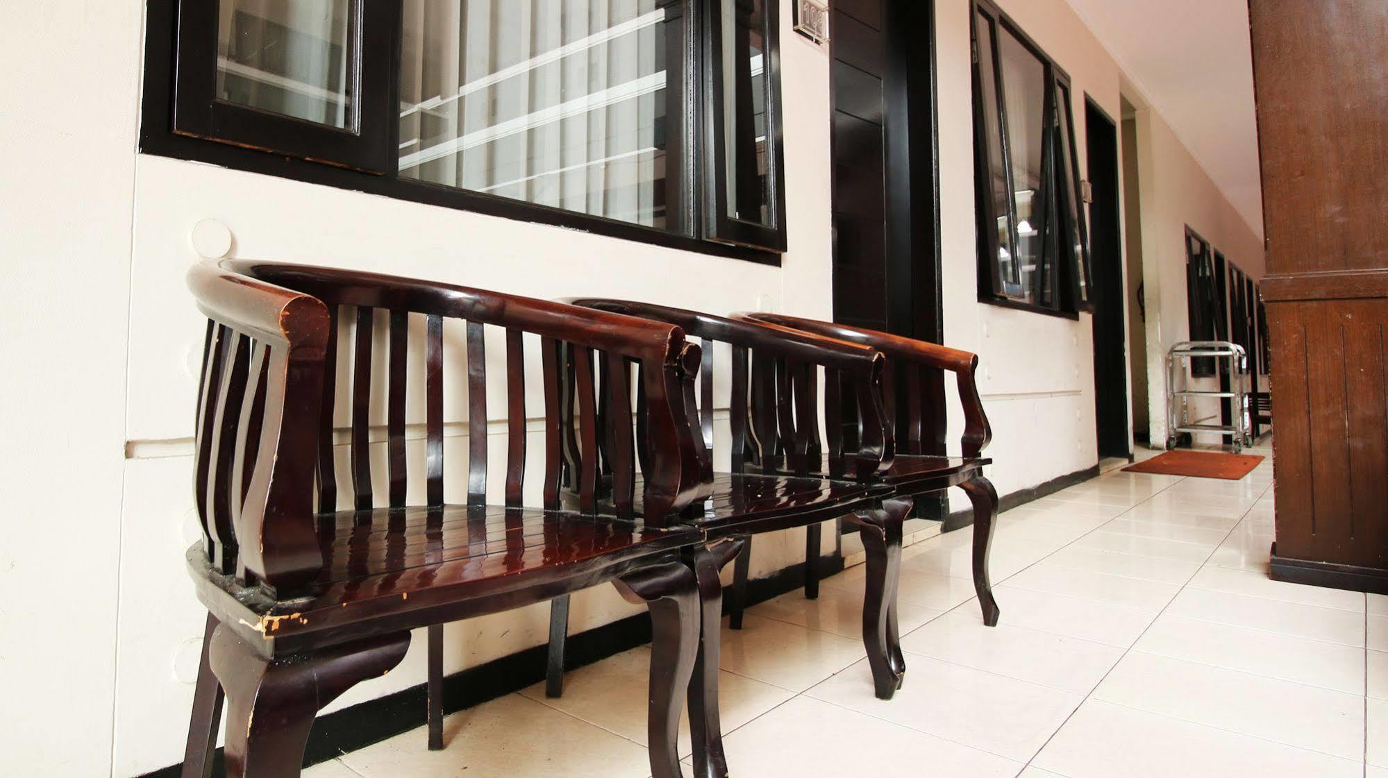 Zen Rooms Grand Hotel 렘뱅 외부 사진